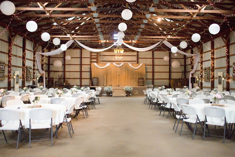  I'm still in awe of the amazing transformation of this barn. Their hard work paid off! In LOVE. 